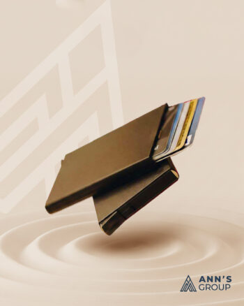 Fuzo Pockate Card Holder